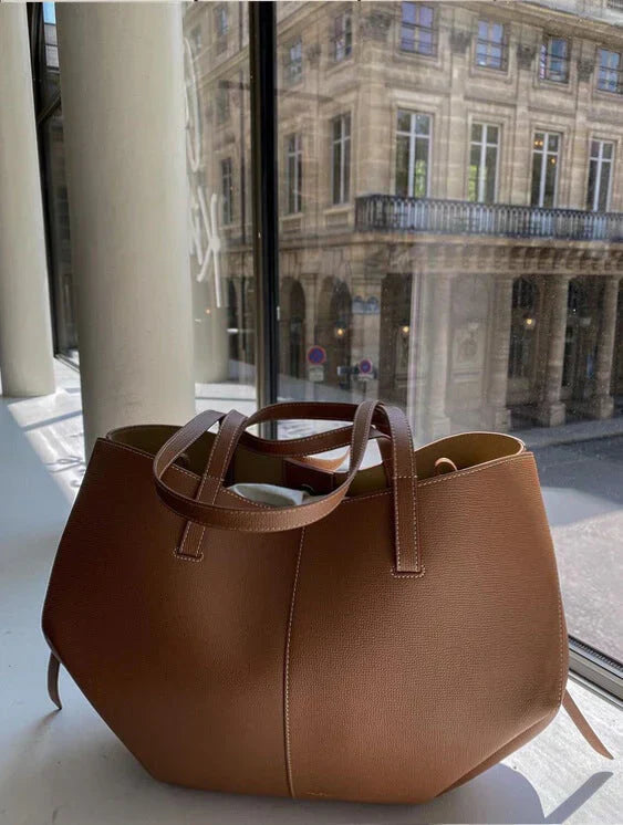 Avtoit | Voss – Vintage Leather Shoulder Bag for Women | Spacious, Elegant & Timeless Design