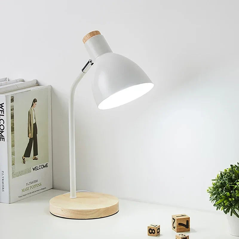 Avtoit | Wooden desk lamp – Creative Scandinavian desk lamp made of wood and metal