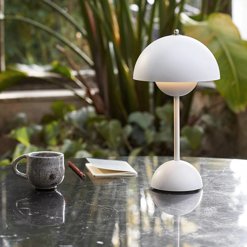 Avtoit | AuroraGlo Cordless LED Table Lamp