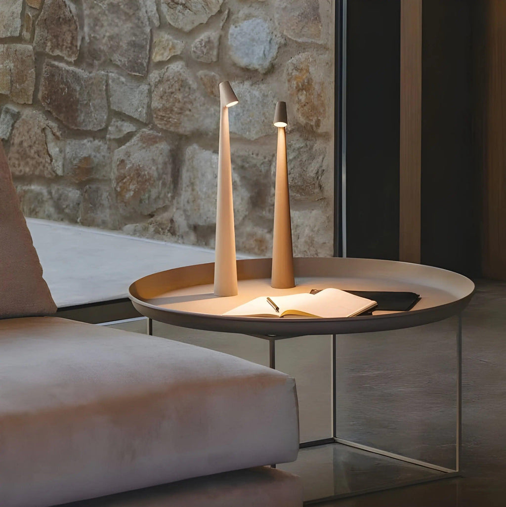 Avtoit | Dorsø - L'ummiere D'apol table lamp
