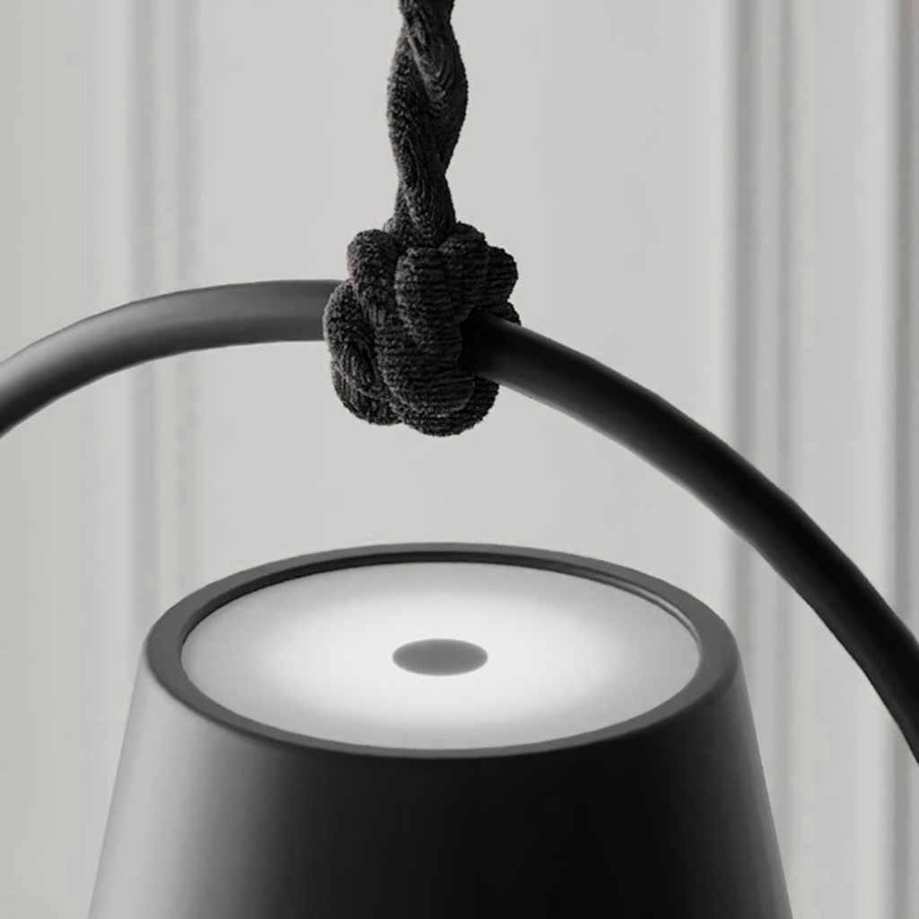 Avtoit | Emptyoo - Stylish Pendant Light for a Modern Interior