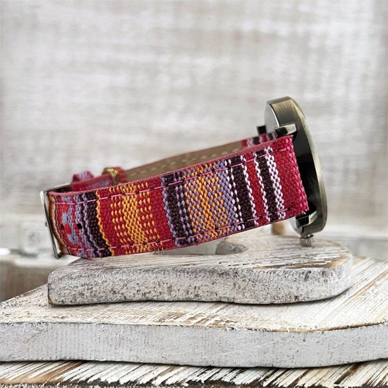 Avtoit | Watches with multicolored rainbow pattern