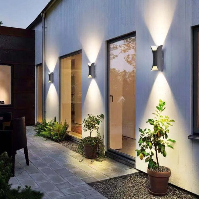 Avtoit | Elegant Waterproof LED Wall Light Outdoor made of Aluminium