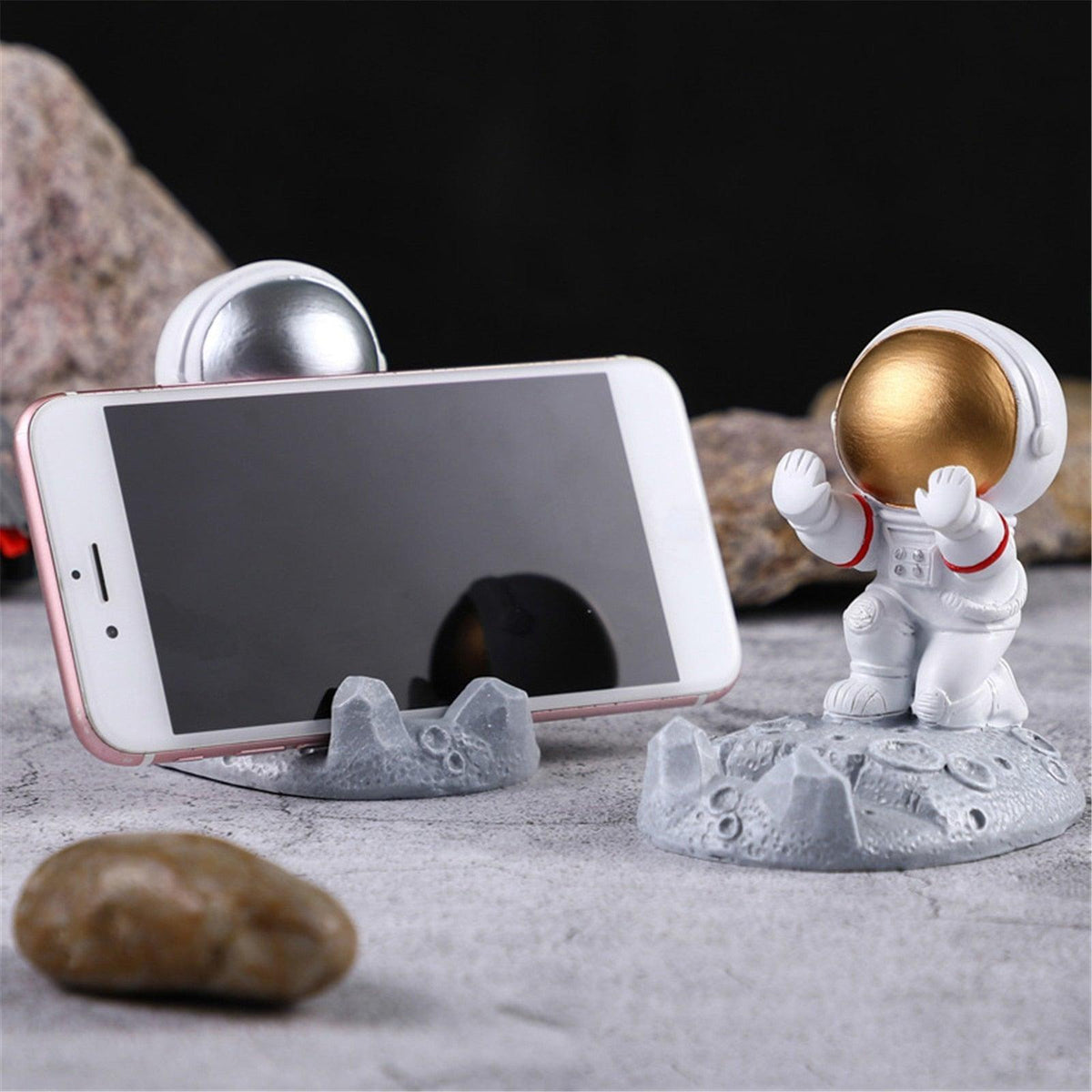 Avtoit | Astronaut Phone Holder