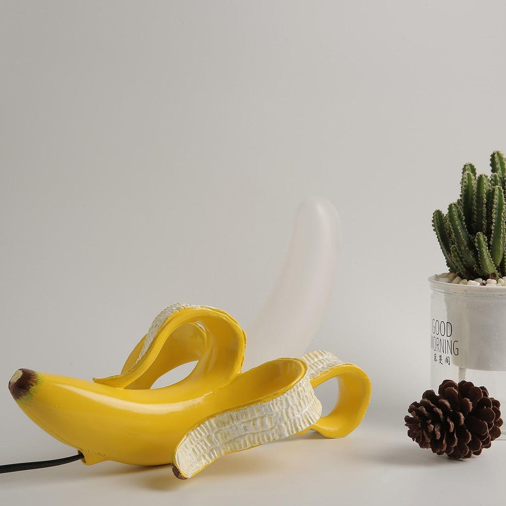Avtoit | Banana Desk Lamp