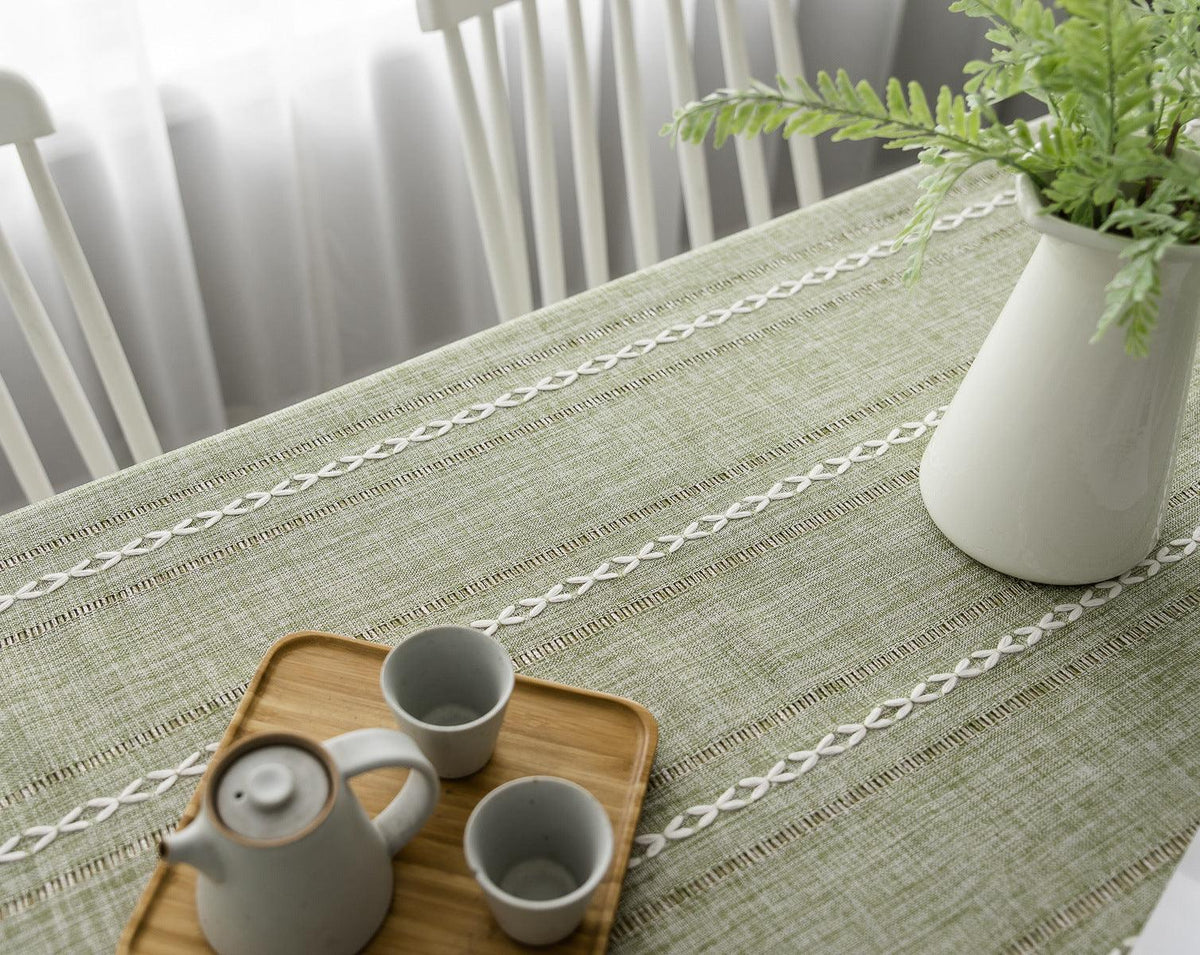 Avtoit | Batillo Linen Tablecloth | Tablecloth, Indoor & Outdoor