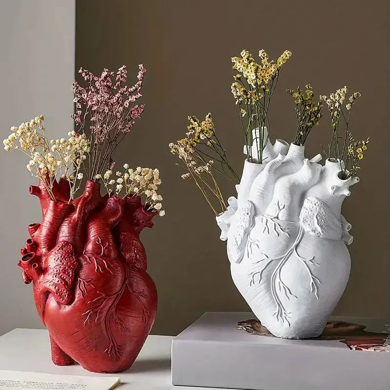 Avtoit | Dorsø - Ceramic Heart Vase