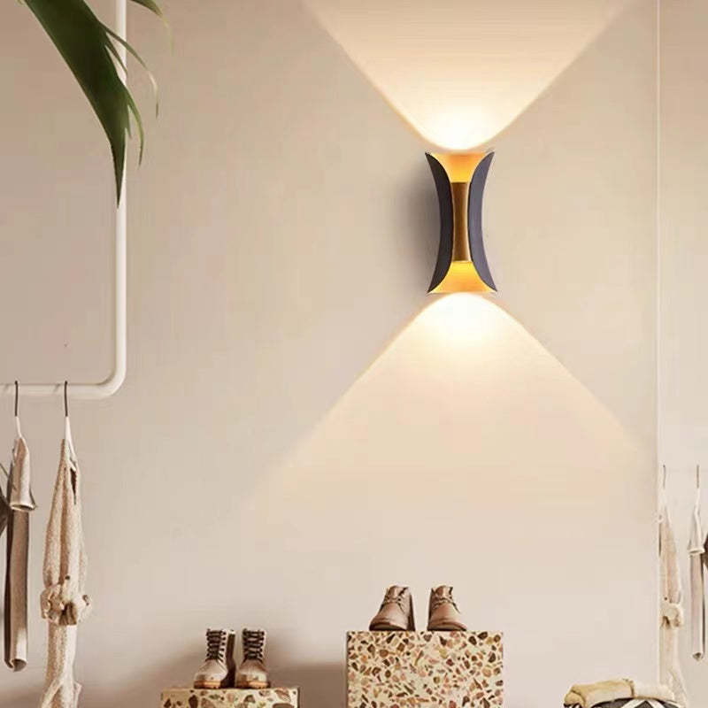 Avtoit | Elegant Waterproof LED Wall Light Outdoor made of Aluminium