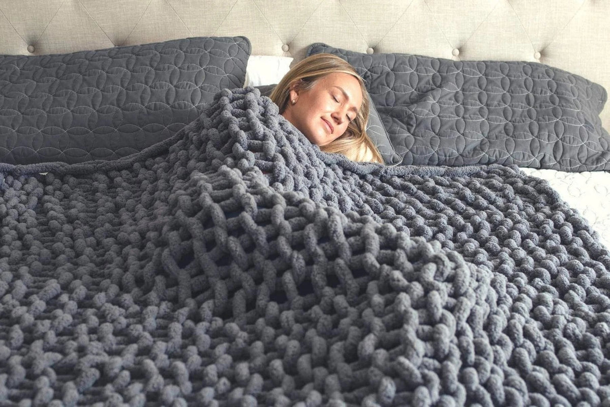 Avtoit | Chunky Knit Blanket
