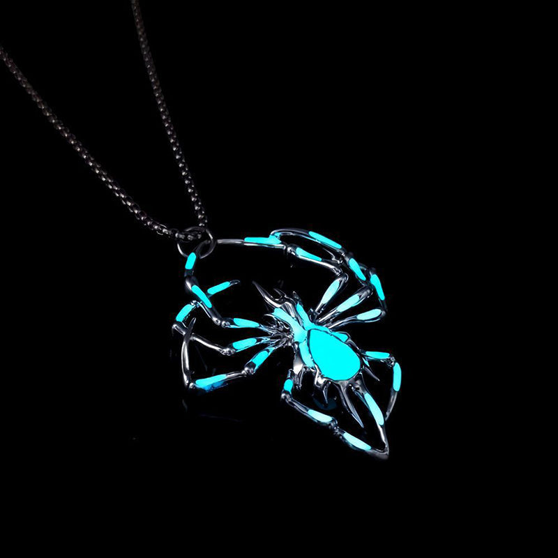 Avtoit | Glow-in-the-Dark 3D Spider Necklace