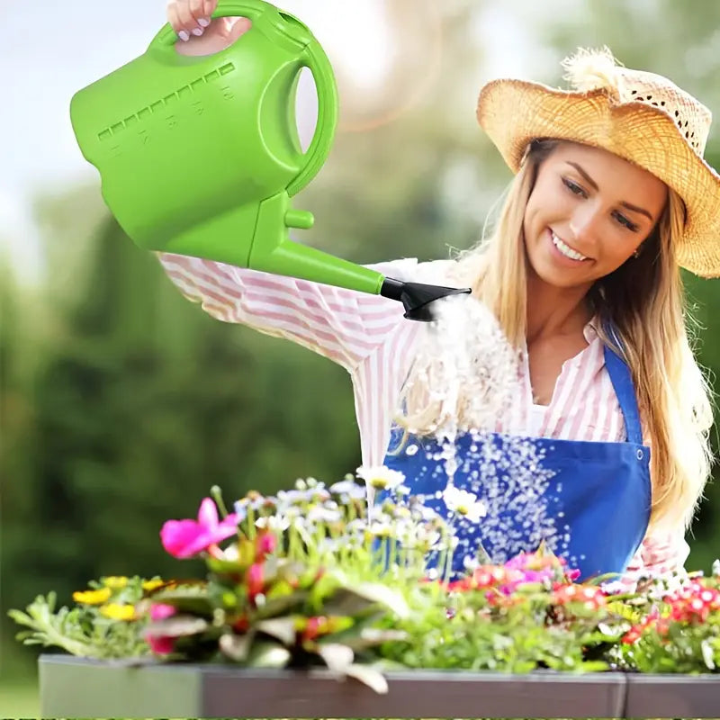 Avtoit | Watering can with large capacity and long spout for precise watering and plant care