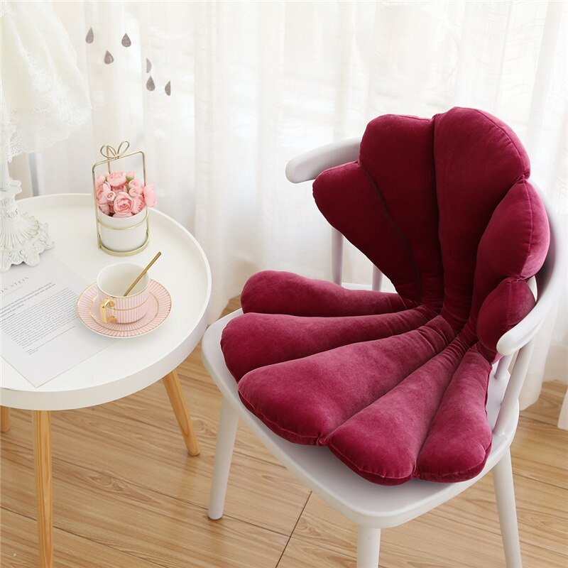 Avtoit | Chic Velvet Shell Cushion - Luxurious and Stylish Cushion for Living Room, Bedroom