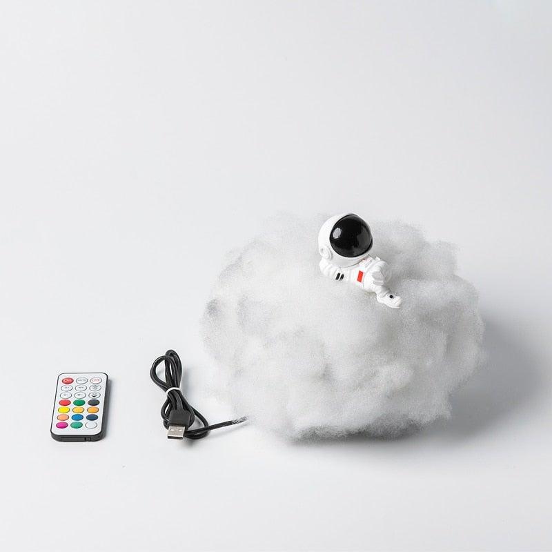 Avtoit | Cloud Astronaut Lamp