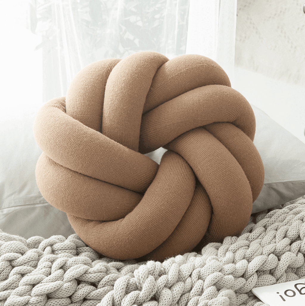 Avtoit | Creative Cotton Knot Ball Pillow