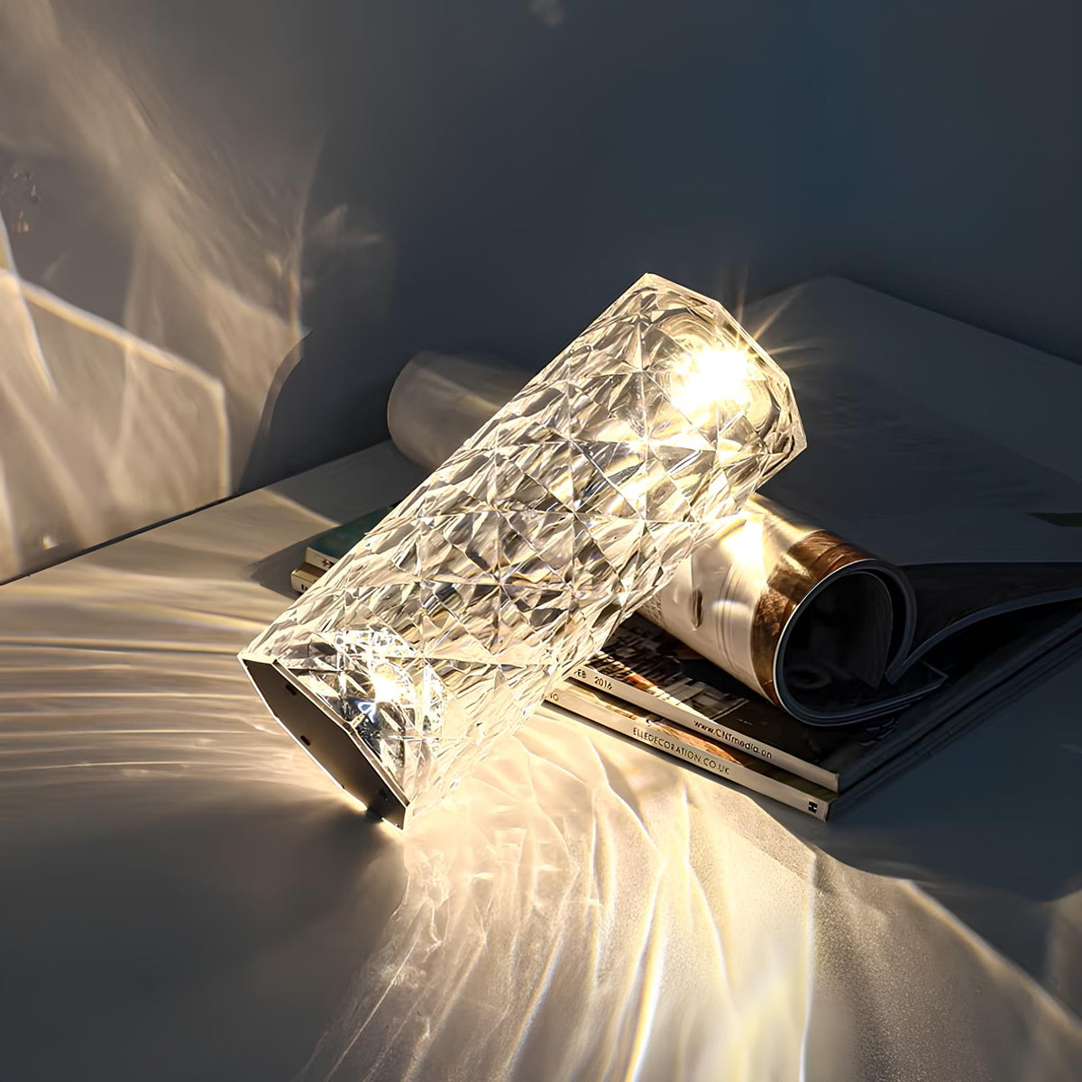 Avtoit | Crystal Table Lamp with Touch Control - Aurora