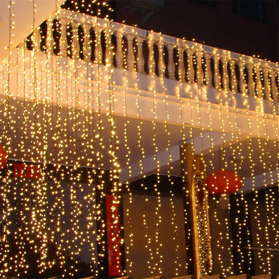 Avtoit | Curtain Christmas Lights 8 Modes Control - Remote Control Christmas Decorative Hanging String Lights