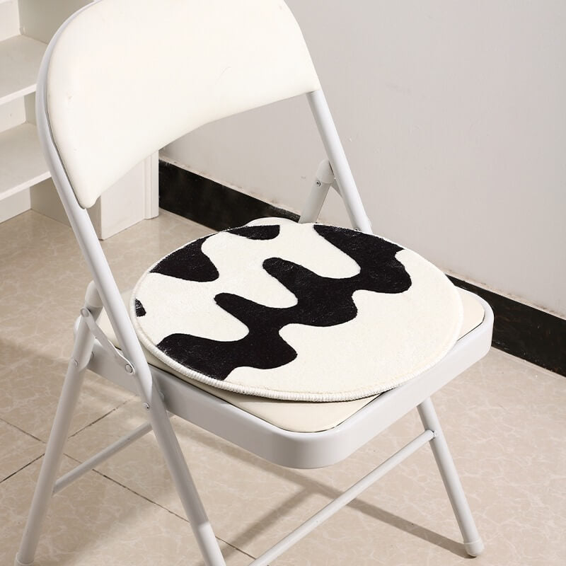 Avtoit | Curvy Checker Mini Tufted Carpet