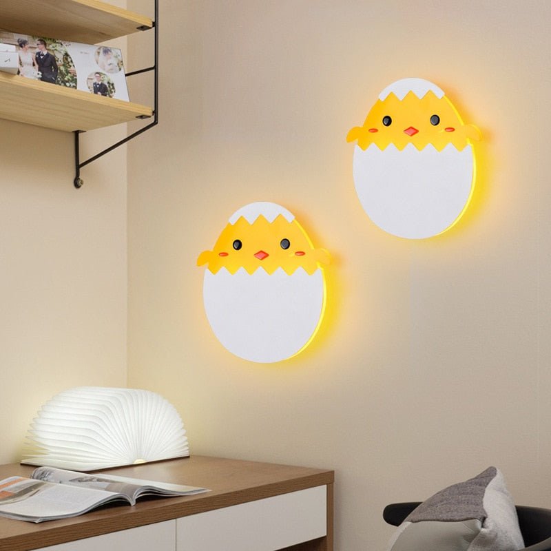 Avtoit | CluckShine - Sweet Chick Bed Lamp