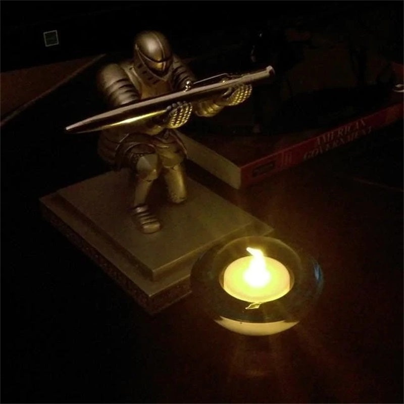 Avtoit | knight pen holder