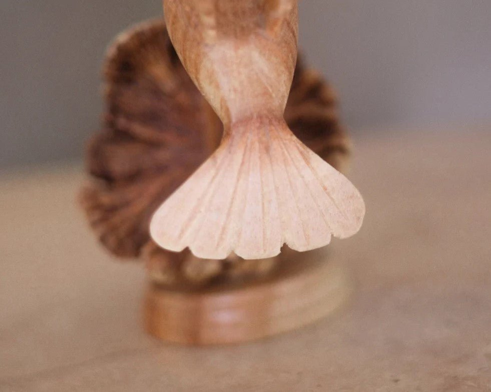 Avtoit | Hummingbird Feeding on a Flower, Handmade Sculpture