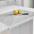 Avtoit | Non-slip, transparent cutting board in acrylic