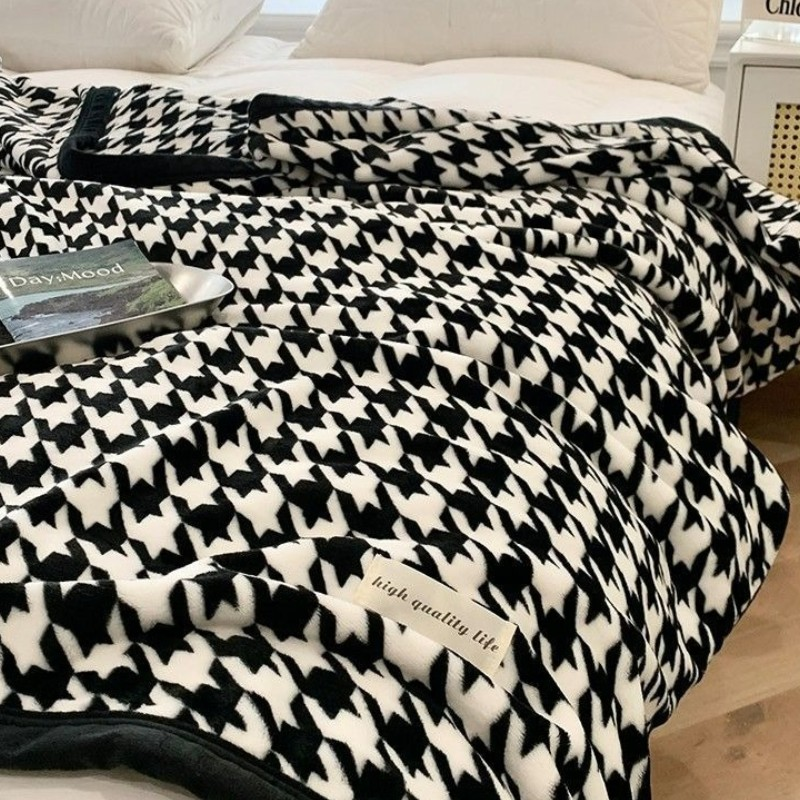 Avtoit | PlaidComfort | Flannel blanket checked
