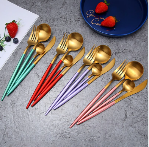 Avtoit | LUXURIOUS STAINLESS STEEL 24-PIECE GOLD-SILVER CUTLERY SET