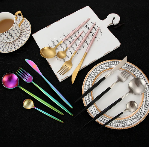 Avtoit | LUXURIOUS STAINLESS STEEL 24-PIECE GOLD-SILVER CUTLERY SET
