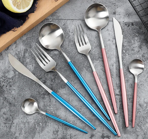 Avtoit | LUXURIOUS STAINLESS STEEL 24-PIECE GOLD-SILVER CUTLERY SET