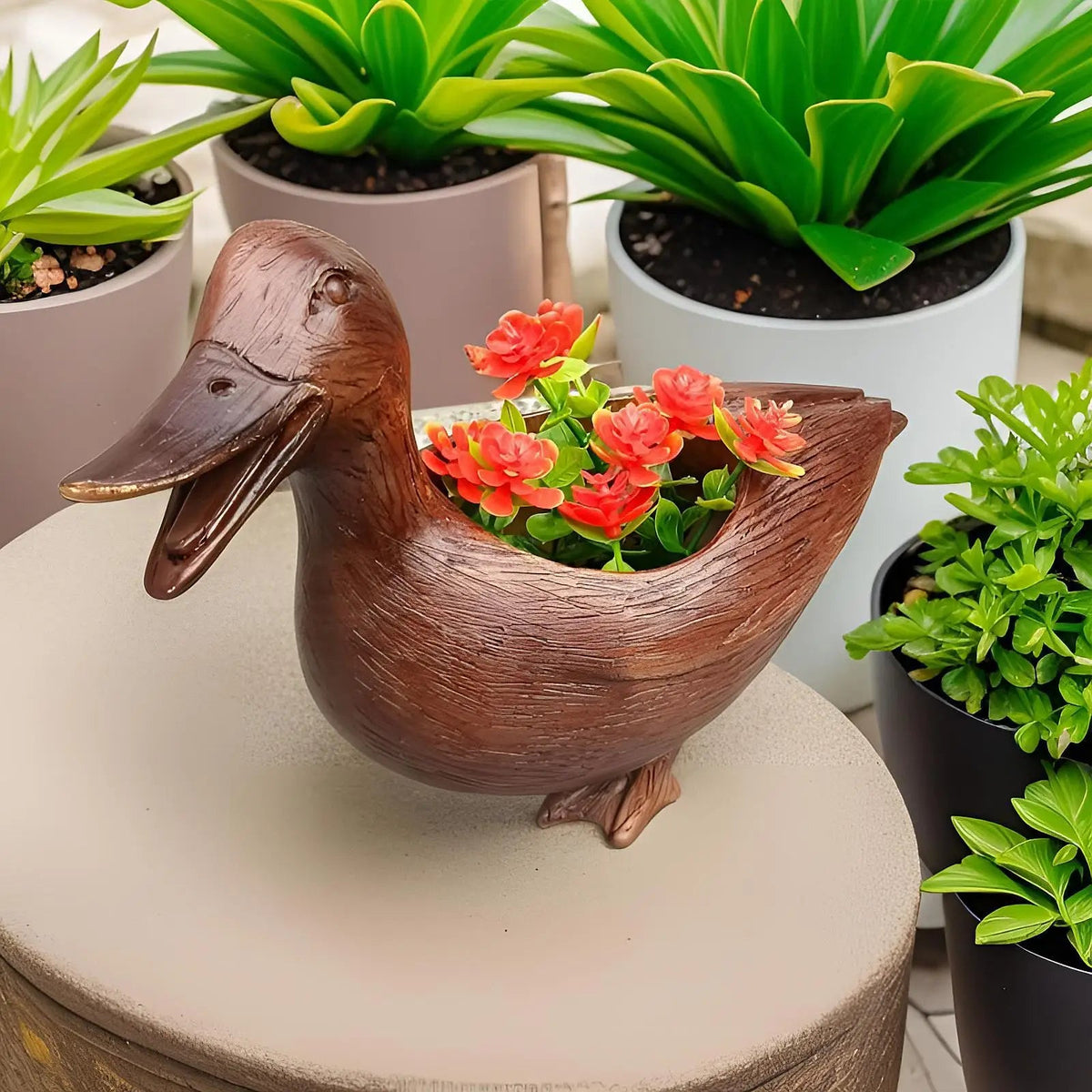 Avtoit | Duck Statue Flowerpot - QuackyPlanter