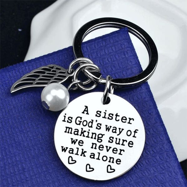 Avtoit | A sister is God's way of making sure we never walk alone keychain