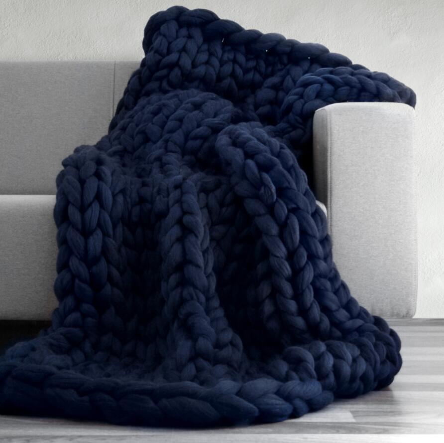 Avtoit | Chunky Knit Blanket