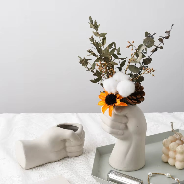 Avtoit | Artistic Hand Gesture Ceramic Tabletop Flower Vase