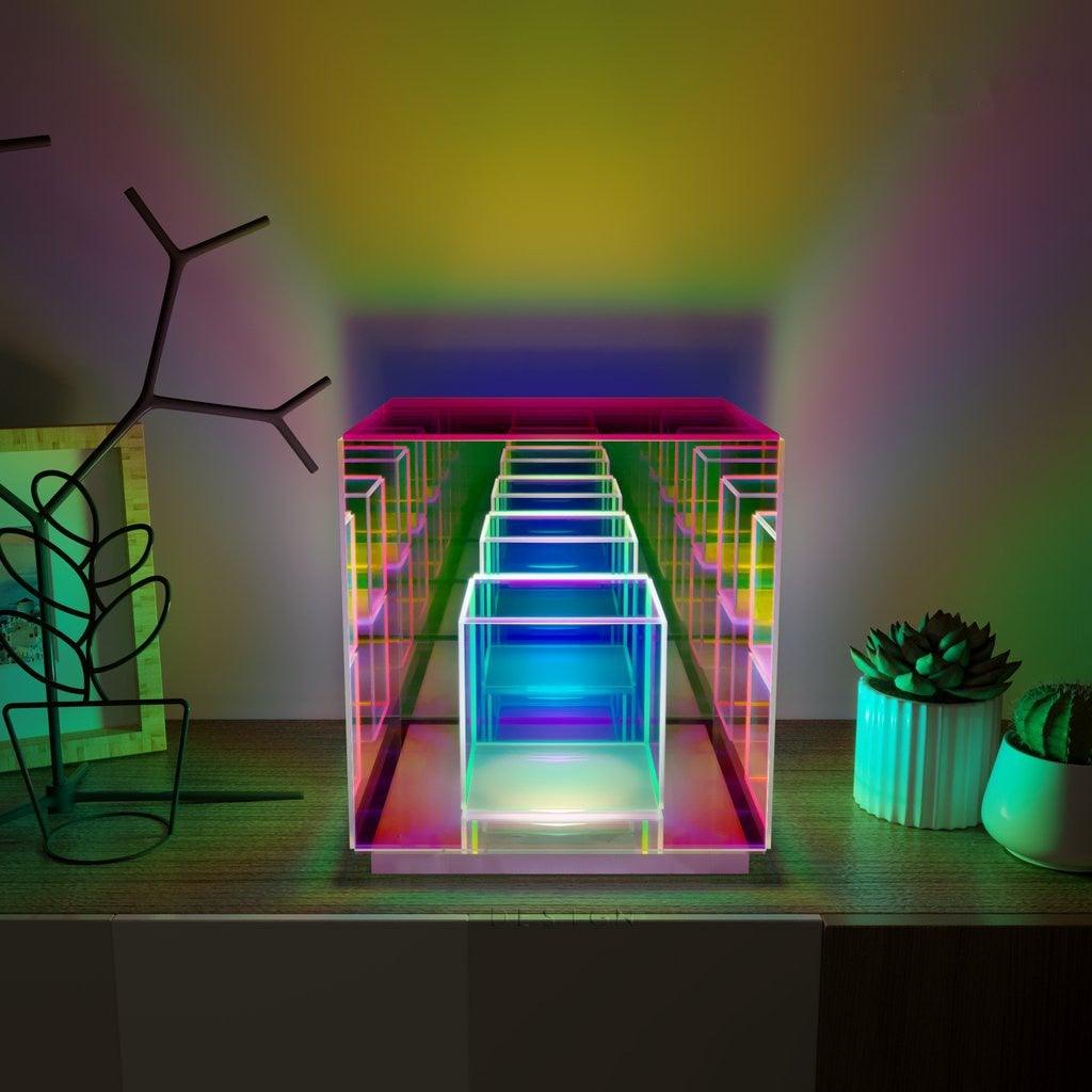 Avtoit | Eternity Rubiks Cube Prism Lamp