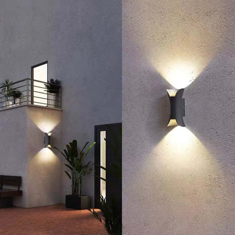 Avtoit | Elegant Waterproof LED Wall Light Outdoor made of Aluminium