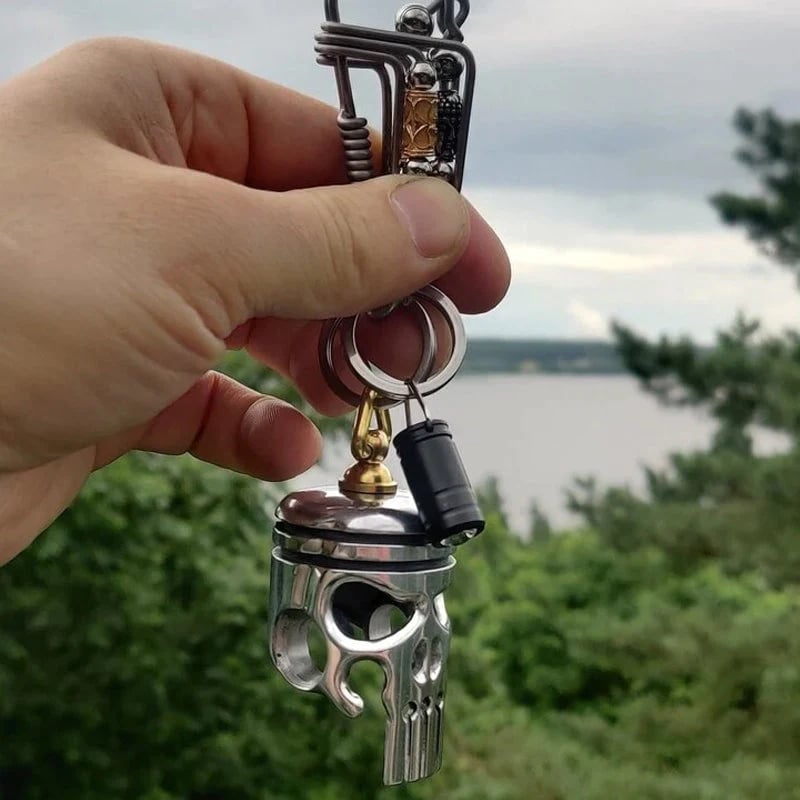 Avtoit | Piston Art Skull Keychain