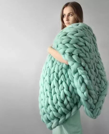 Avtoit | Chunky Knit Blanket