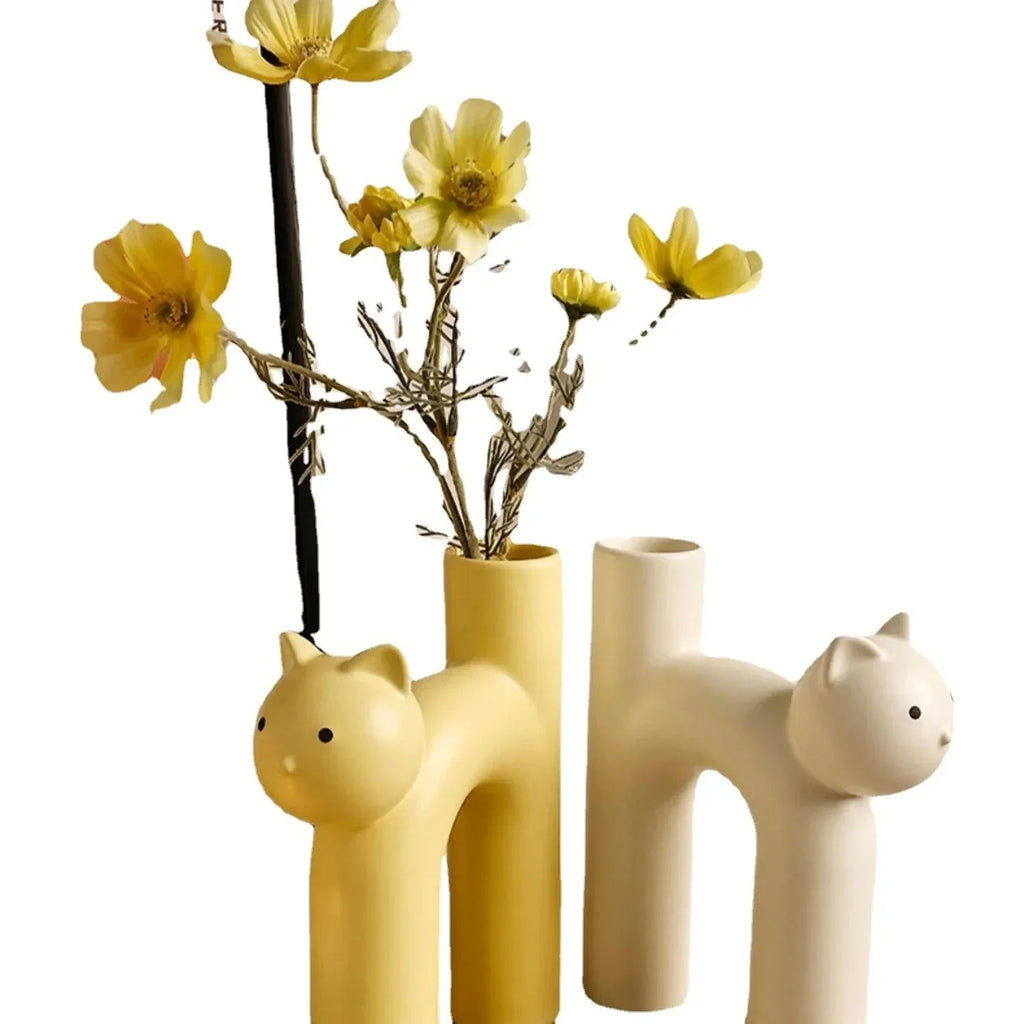 Avtoit | Matte Kitten Flower Vase
