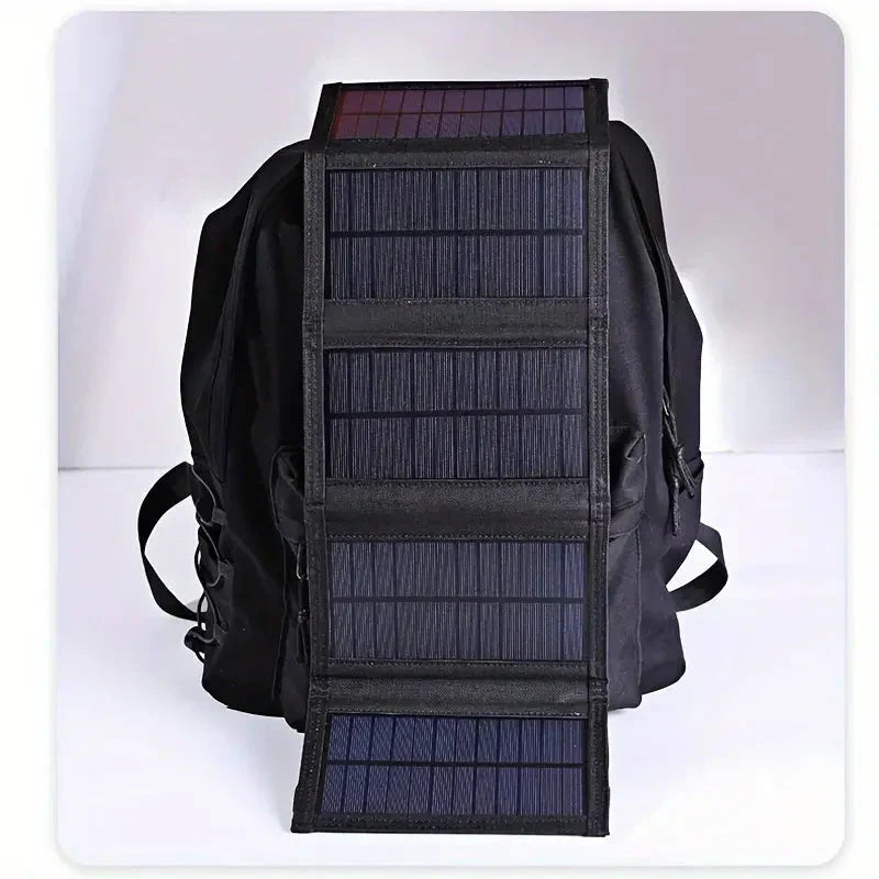 Avtoit | Foldable Solar Power Bank - SolarMate