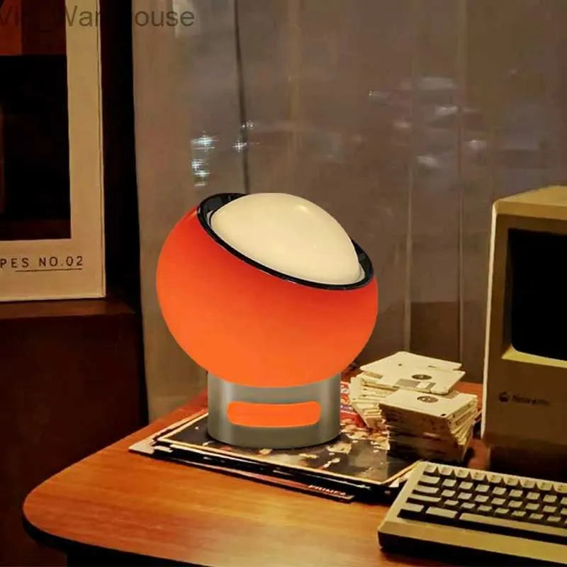 Avtoit | Elegant Bauhaus Table Lamp made of Opal Glass
