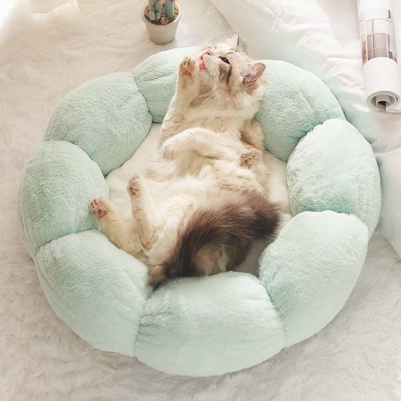 Avtoit | Deep Sleep Flower Shape Cat Bed