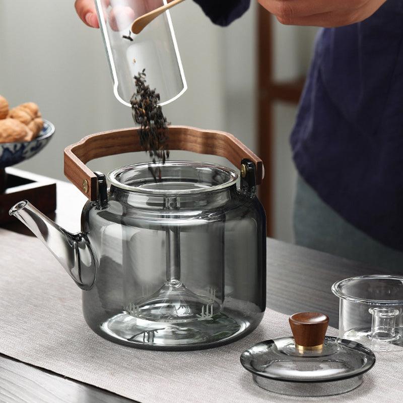 Avtoit | Serenya – Smoked Glass & Wood Tea Infuser | Elegant Teaware for Loose Leaf Brewing