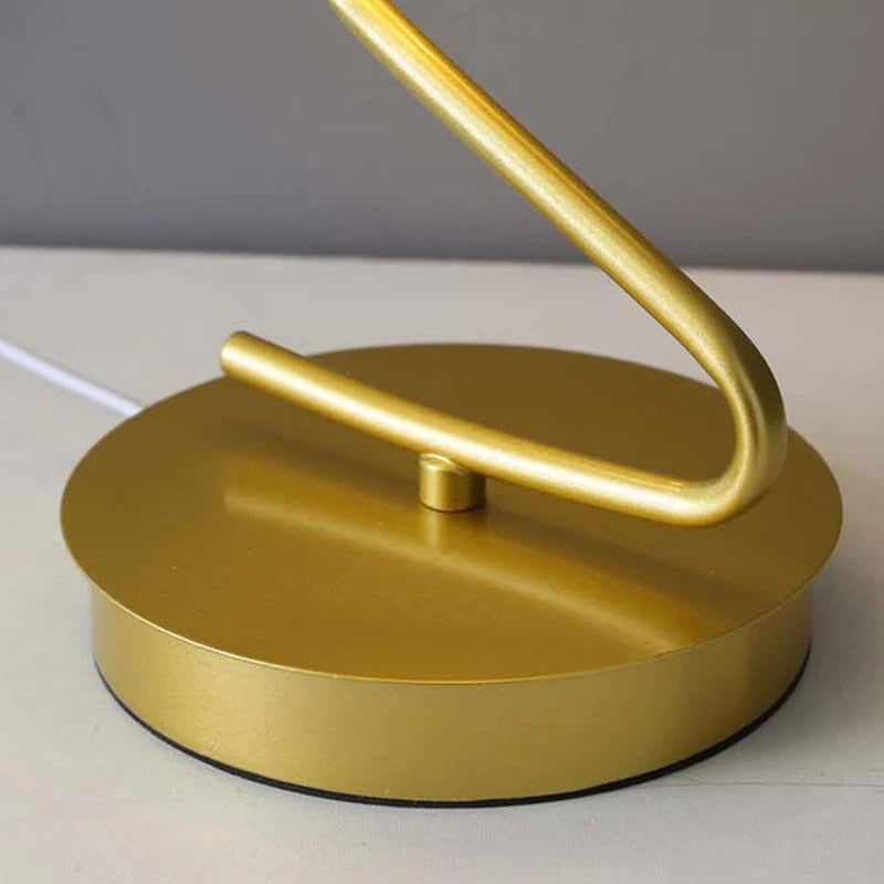 Avtoit | Luxury Butterfly Table Lamp – Elegant LED Mood Lighting for Home & Office