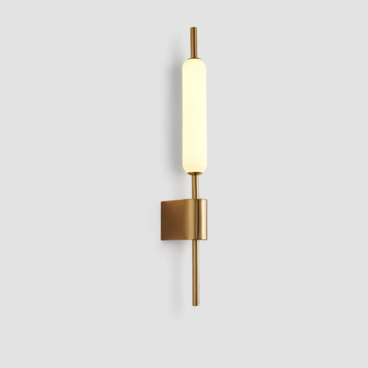 Avtoit | AuraGold – Elegant Gold Wall Lamp for LED Illumination