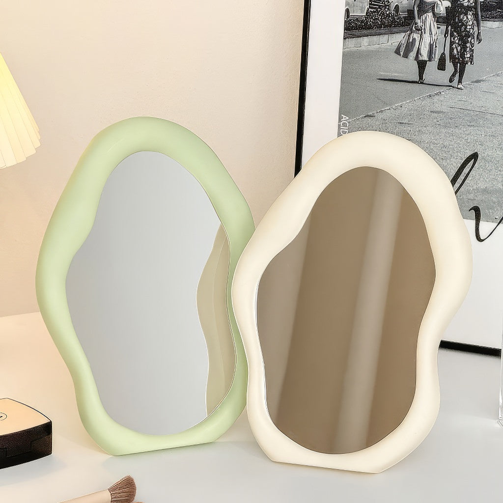 Avtoit | Irregular Blob Makeup Mirror