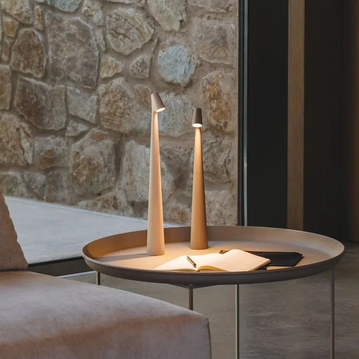 Avtoit | Sculpting table lamp