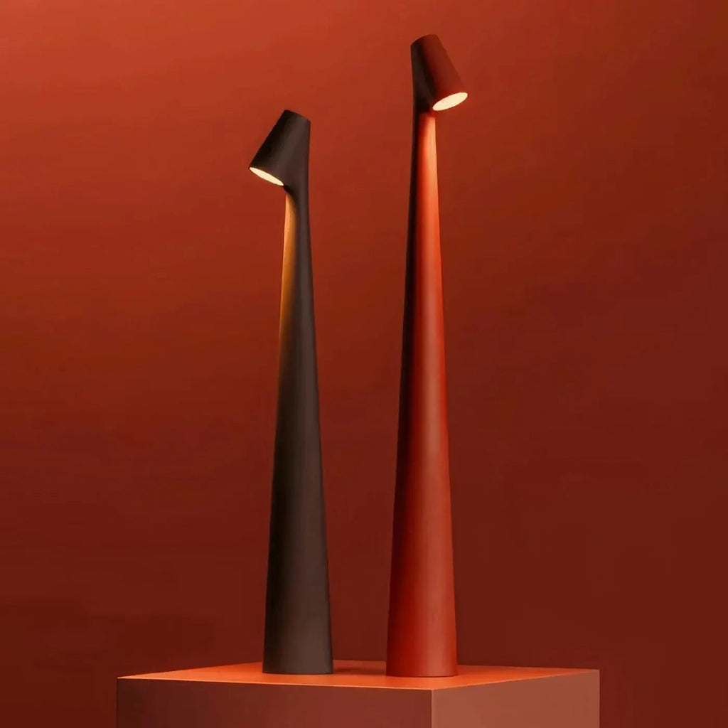 Avtoit | Wireless LED lamp in minimalist design | Table lamp