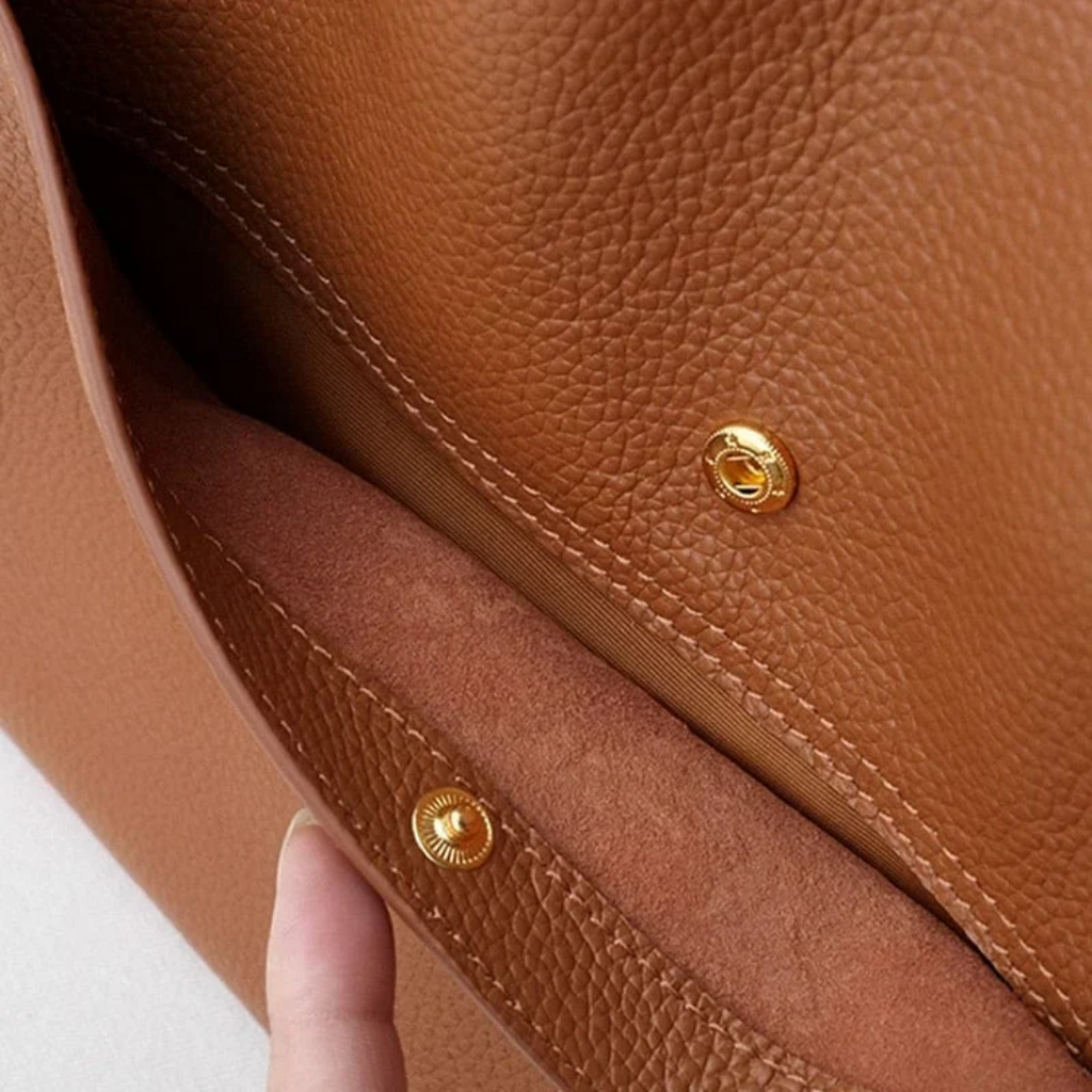 Avtoit | Large Leather Handbag with Royal Capacity - DailyLux