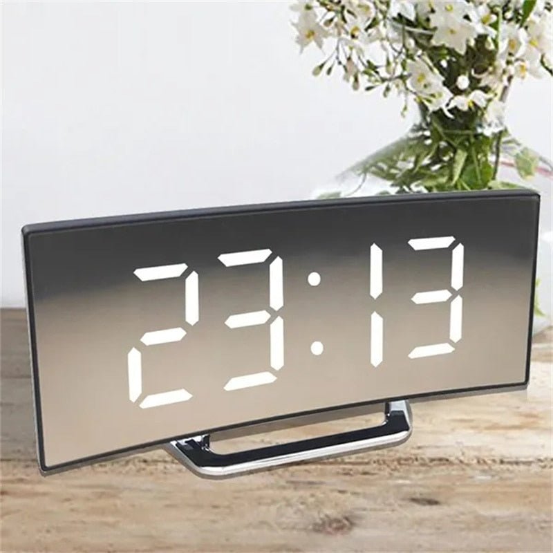 Avtoit | LED Digital Alarm Clock – Curved Mirror Display, Table Clock with Snooze Function, Electronic Table Display, Bedroom and Living Room Decor