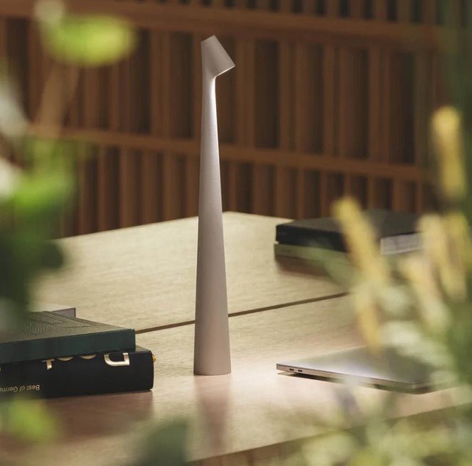 Avtoit | Portable Table Lamp